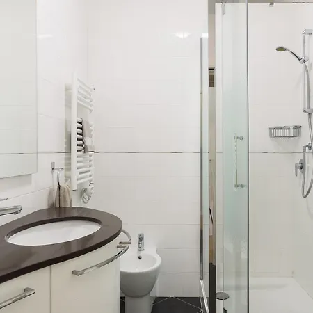 Apartamento Homeathotel - Bicocca Apt Milão